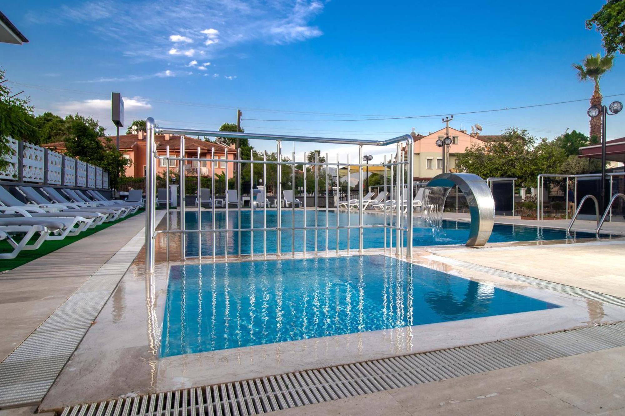Sirin Baba Otel Fethiye Eksteriør billede